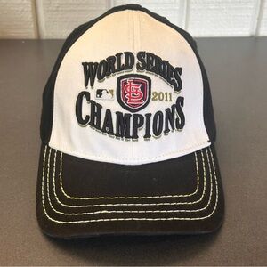 New Era St. Louis Cardinals MLB World Series Champions 2011 Fitted OSFM Hat Cap